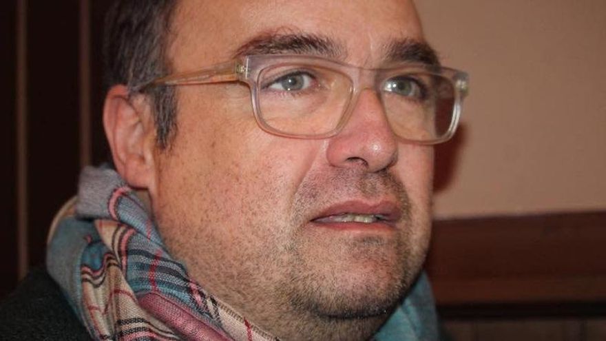 "Algunos van de que no te consideran enfermo por ser gay pero luego se oponen a que se proscriban las terapias de reconversión"