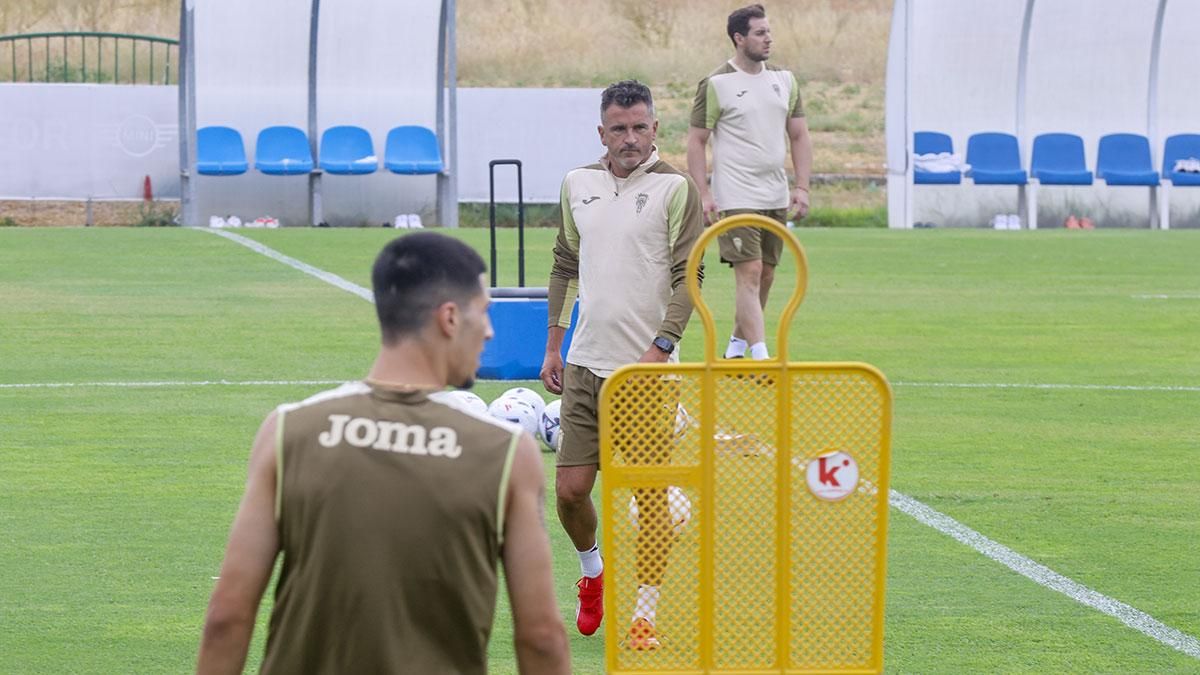 Entrenamiento del pretemporada del Córdoba CF a puerta abierta