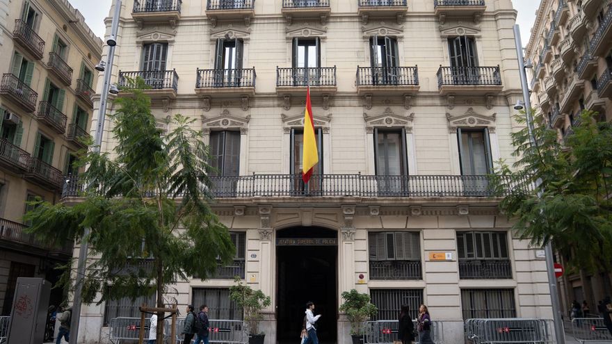 Fachada de la Jefatura Superior de Policía de Via Laietana, en Barcelona.