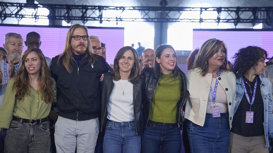 (I-2D) La coordinadora de Podem País Valencià y portavoz adjunta de Podemos, María Teresa Pérez, el secretario de Organización de Podemos, Pablo Fernández, la secretaria general de Podemos y diputada, Ione Belarra, la eurodiputada de Podemos, Irene Monter