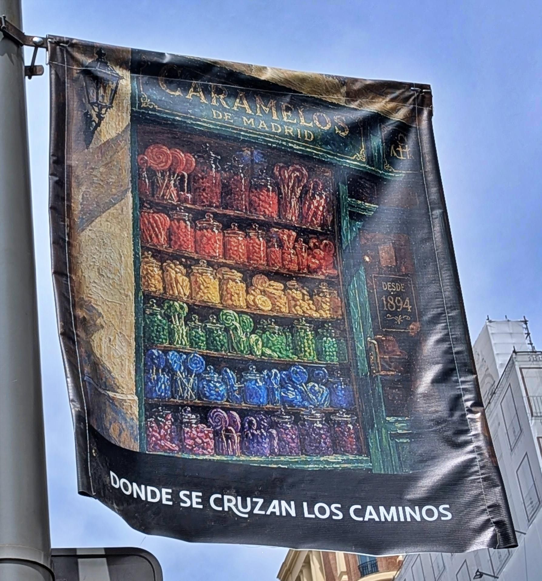 Otro de los carteles de campaña del Orgullo 2026 del Ayuntamiento de Madrid