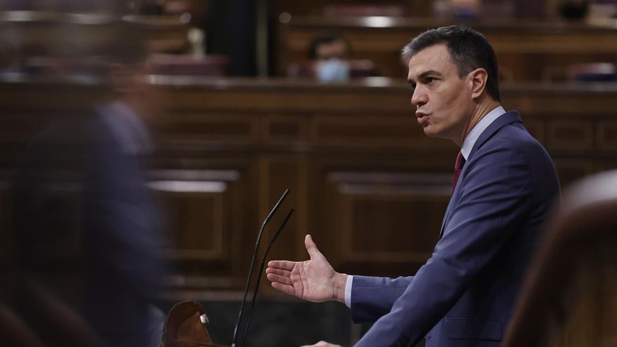 El presidente del Gobierno, Pedro Sánchez interviene en la sesión plenaria en el Congreso este miércoles.