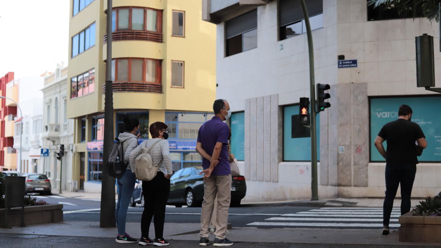 Canarias supera los 200 contagios este sábado y Tenerife vuelve a concentrar la mayor parte, con 165