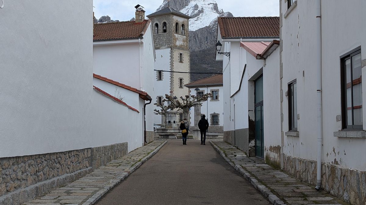La desconfianza envuelve la solución al Gordo de Navidad en Villamanín: "Si no entregan todos sus premios, allá con su conciencia"