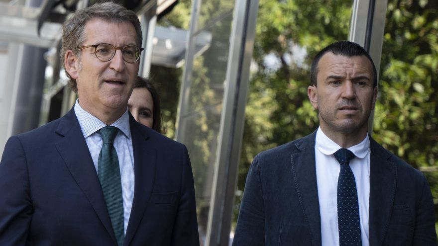 Feijóo regresa a Valencia para un acto multitudinario de Mompó con el candidato del PP a la Generalitat aún sin confirmar
