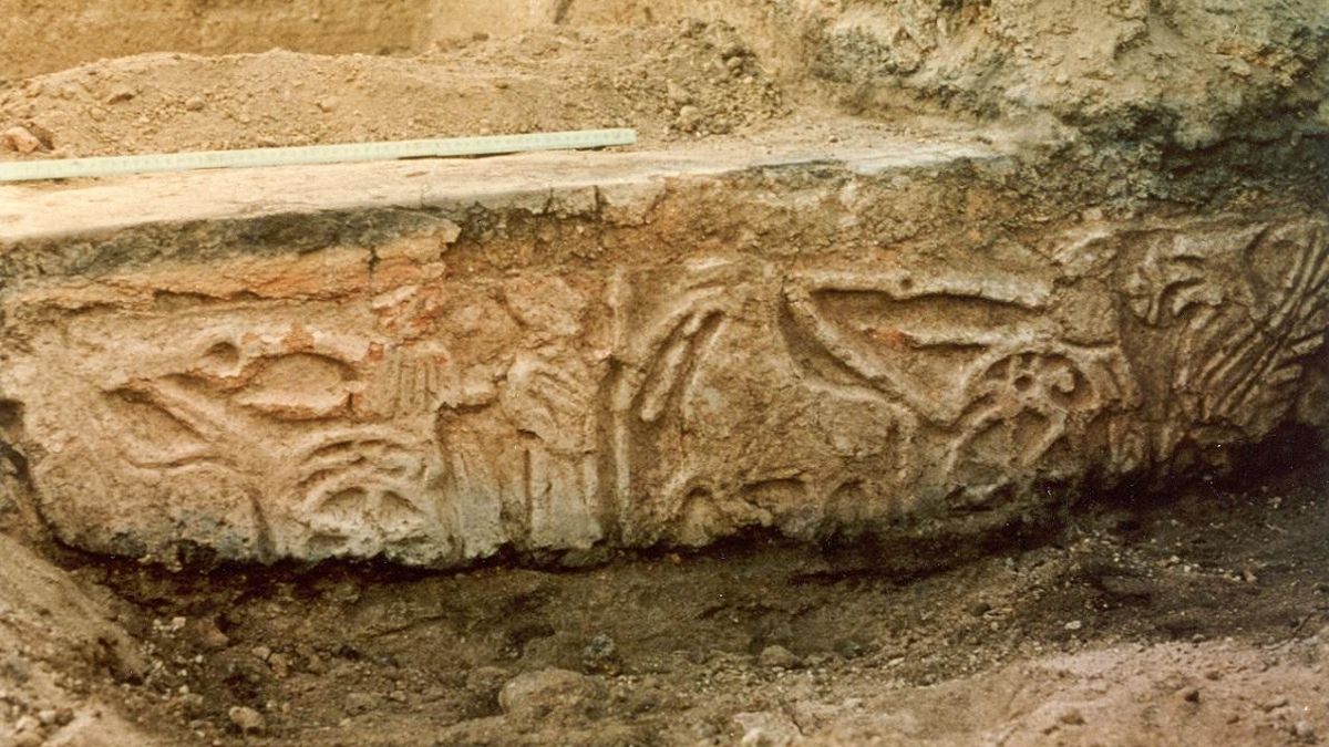 Imagen tomada durante las excavaciones dirigidas por D. Santiago Valiente