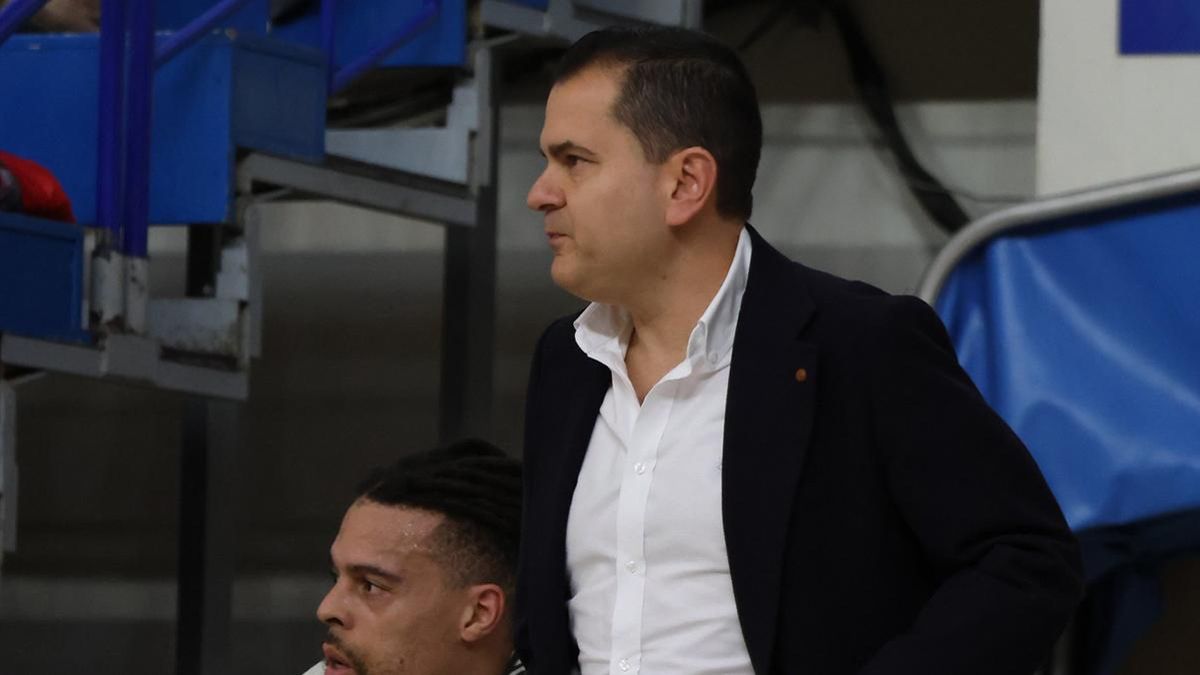 Rafa Sanz durante el encuentro ante el Cantabria.