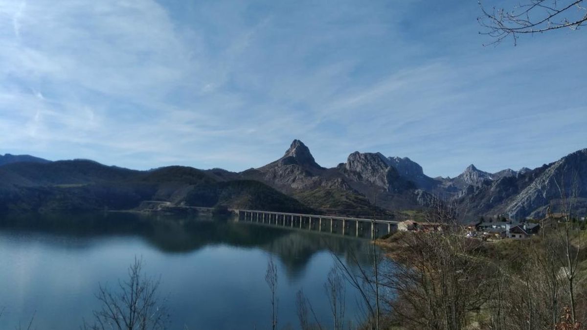 Embalse de Riaño.