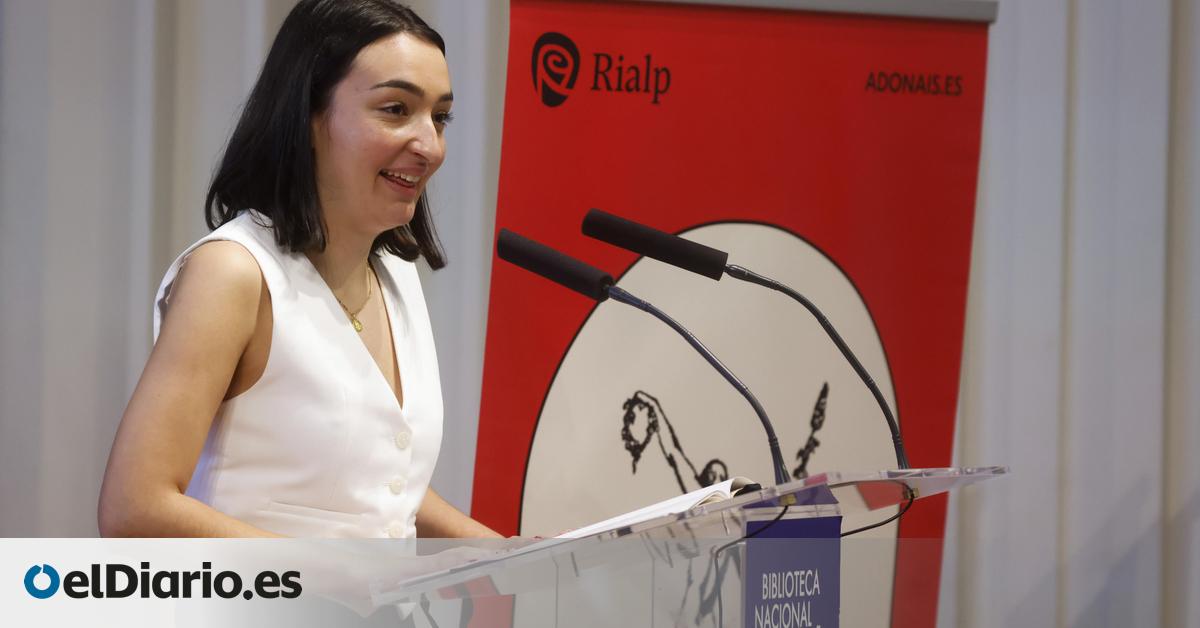 Elisa Fernández Guzmán, Premio Nacional de Poesía Joven 2025