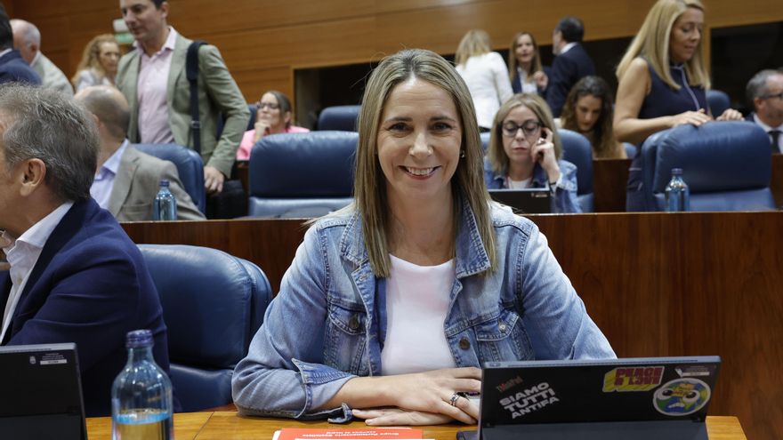 La portavoz del PSOE en la Asamblea de Madrid, Mar Espinar, a su llegada a la Cámara regional para asistir a un nuevo pleno este jueves.