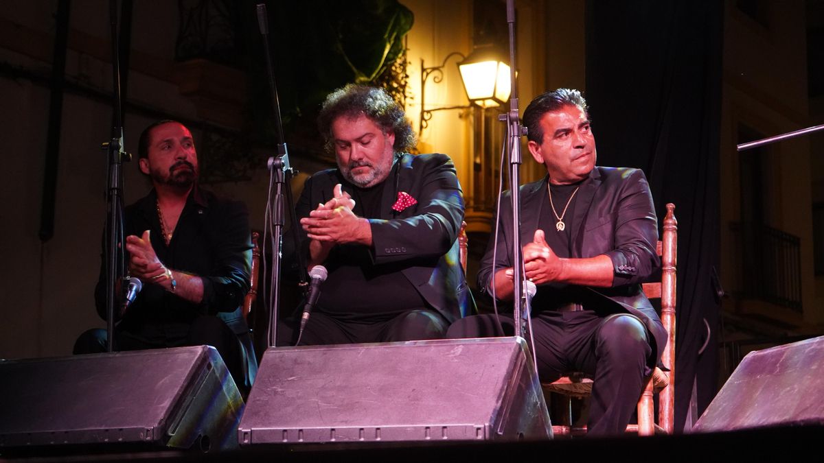 El concierto de Ezequiel Benítez en la Plaza del Potro en la Noche Blanca del Flamenco