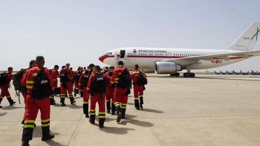 Los efectivos de la UME, partiendo hacia Tenerife para combatir el incendio en Los Realejos