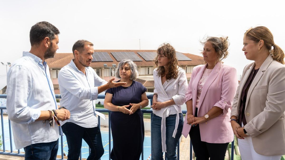 Presentación  de la instalación de autoconsumo compartido del Centro de Educación Obligatoria (CEO) Barlovento