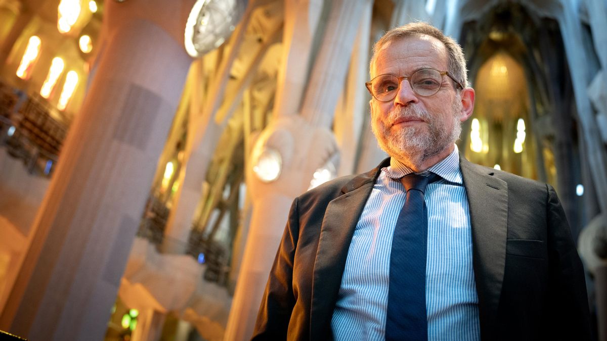 Faulí, en la nave del templo