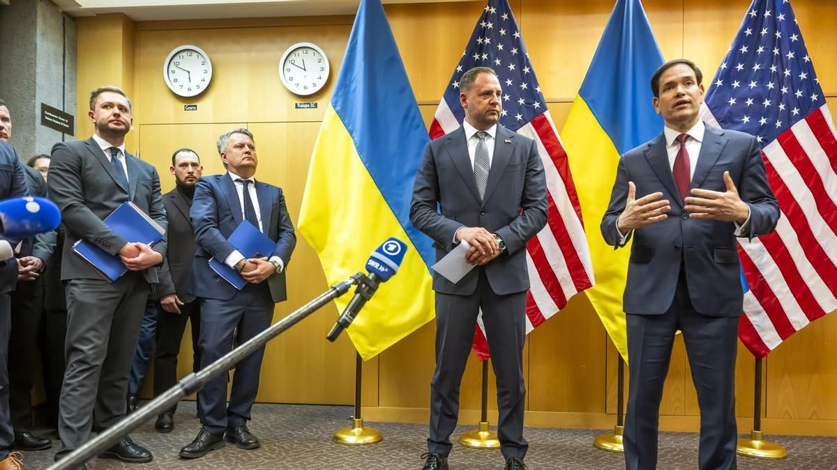 Andriy Yermak, jefe de la oficina del presidente de Ucrania, y el Secretario de Estado de EEUU Marco Rubio, en Ginebra el 23 de noviembre de 2025