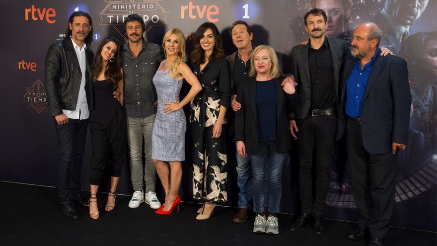 El elenco de 'El Ministerio del Tiempo'