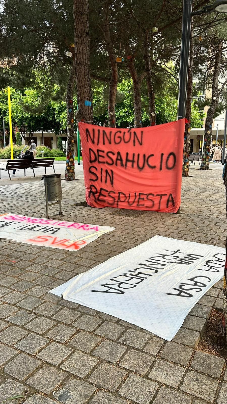 Pancartas del Sindicato de Vivienda de La Rioja