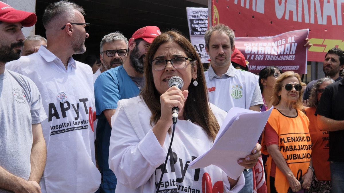 Trabajadores del Hospital Garrahan redoblan la apuesta y apuntan contra Adorni: "Un sinvergüenza"