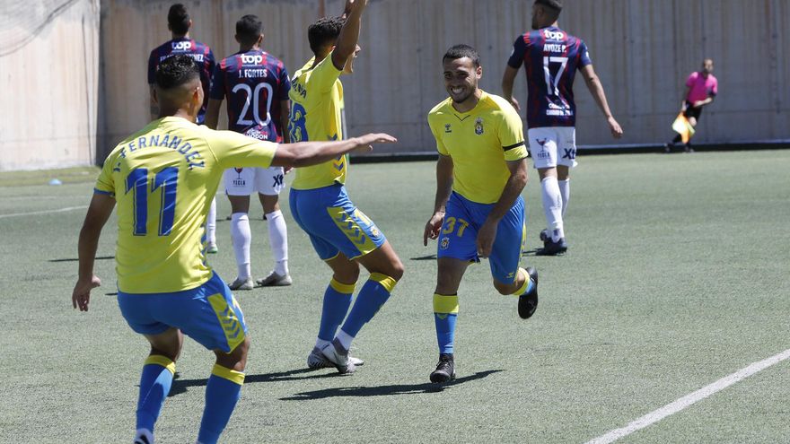 Las Palmas Atlético logra un triunfo fundamental en sus aspiraciones por la permanencia