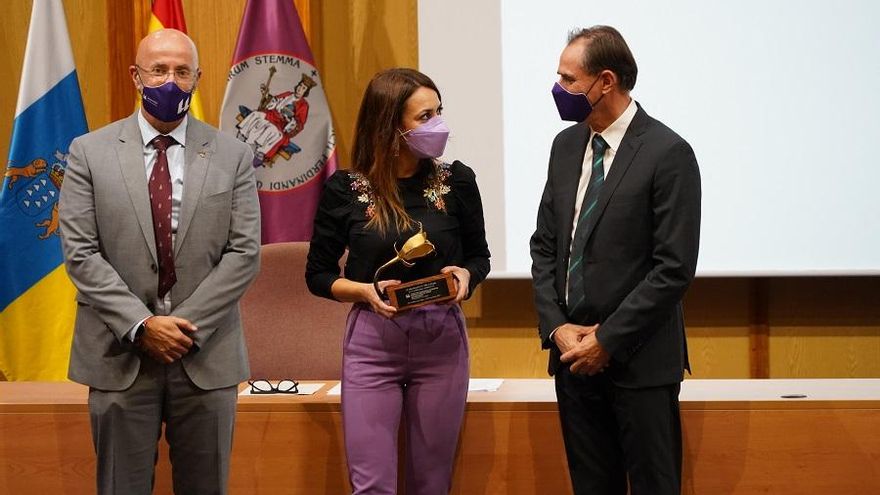 La Universidad de La Laguna reconoce al Ayuntamiento de Garafía por su apoyo a la Cátedra de Enogastroturismo