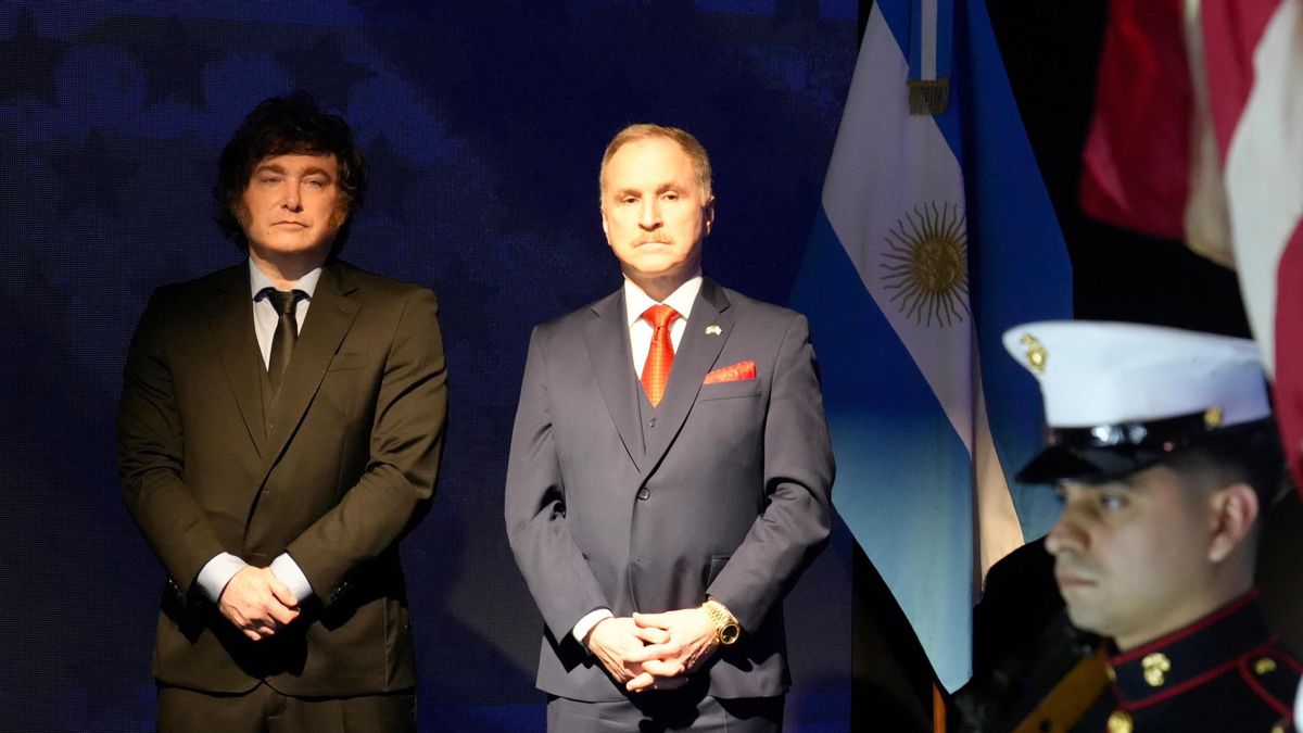 Javier Milei y Peter Lamelas, en la celebración del 4 de julio en la embajada de EE.UU.