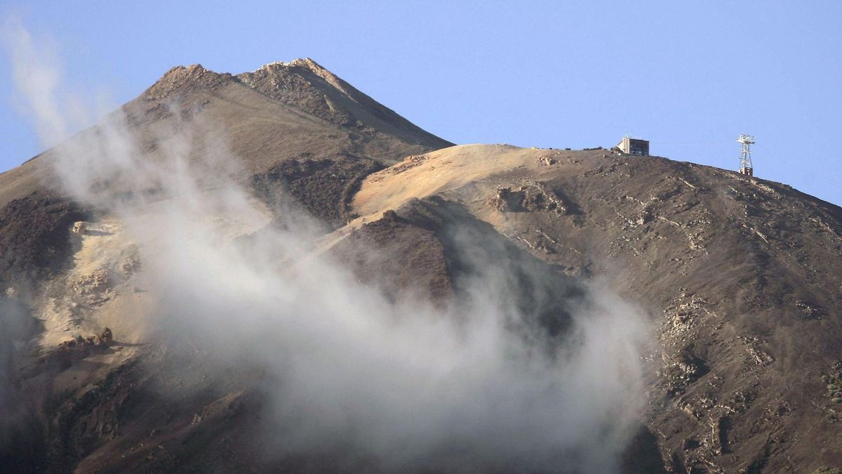 Imagen de archivo de la cumbre del Teide, en Tenerife.