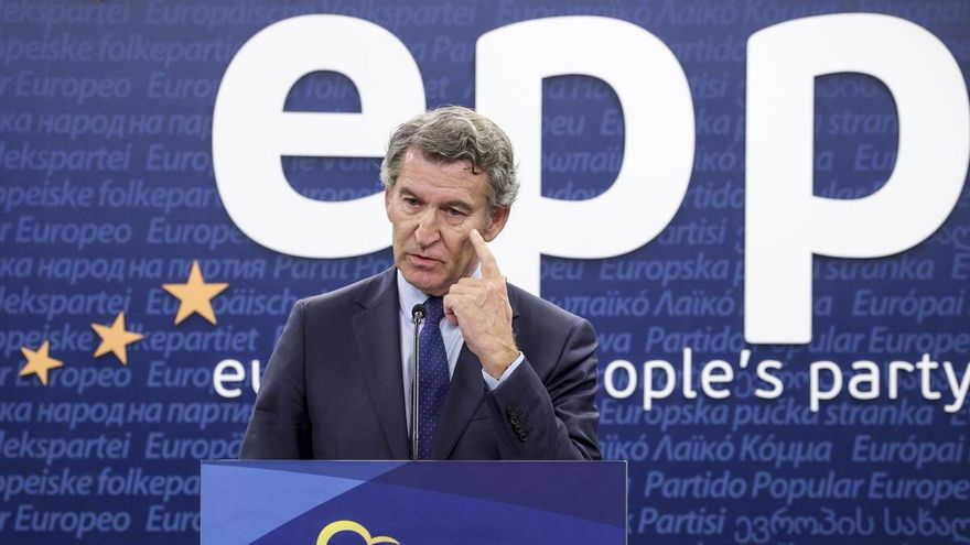 El presidente del PP, Alberto Núñez Feijóo, asiste a la cumbre del PPE que se celebra este jueves en Bruselas. Los líderes de la UE se reúnen en Bruselas para debatir la situación en Ucrania, la defensa europea, la evolución de la situación en Oriente Medio, la competitividad, la vivienda y la migración.