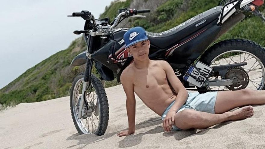 Mataron de un tiro a un chico de 16 años en un control policial en Miramar y hay un uniformado detenido