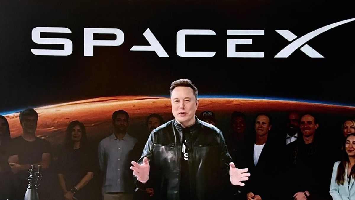 SpaceX pierde más de 5.000 millones mientras Elon Musk promete más gasto en IA y centros de datos espaciales