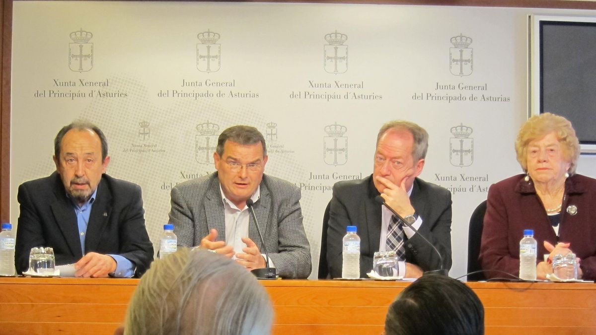 IU propone que el parlamento asturiano realice una condena "firme y contundente" de la dictadura franquista