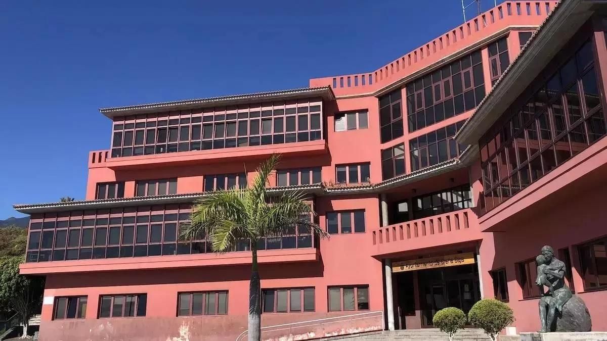 CC de Breña Baja rechaza “el endeudamiento” de 5,2 millones que “hipotecará al Ayuntamiento durante diez años”