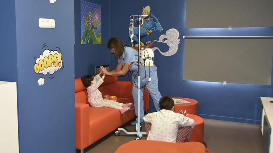 Doctor Leo, el robot que pondrá en marcha el Reina Sofía para sacar sonrisas a los menores ingresados