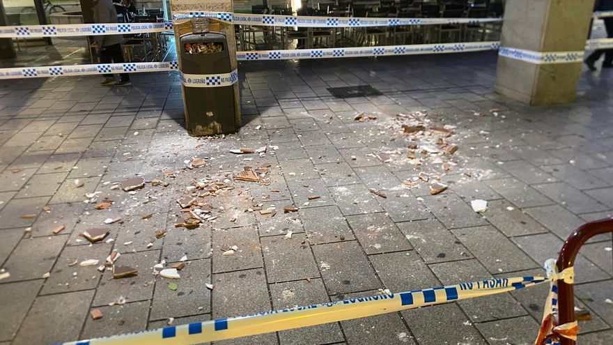 Desprendimiento en los soportales de Gran Vía