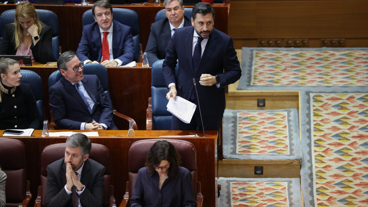 El PP impide la reprobación Miguel Ángel Rodríguez por amenazar a periodistas: "Es brillante y hace de la política un lugar mejor"