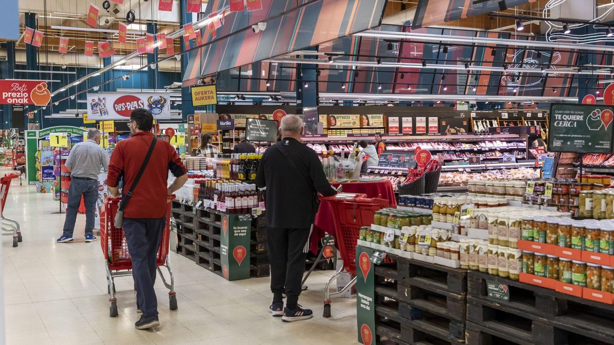 EROSKI invierte 44 millones en promociones para facilitar el ahorro a sus clientes en las compras de Navidad