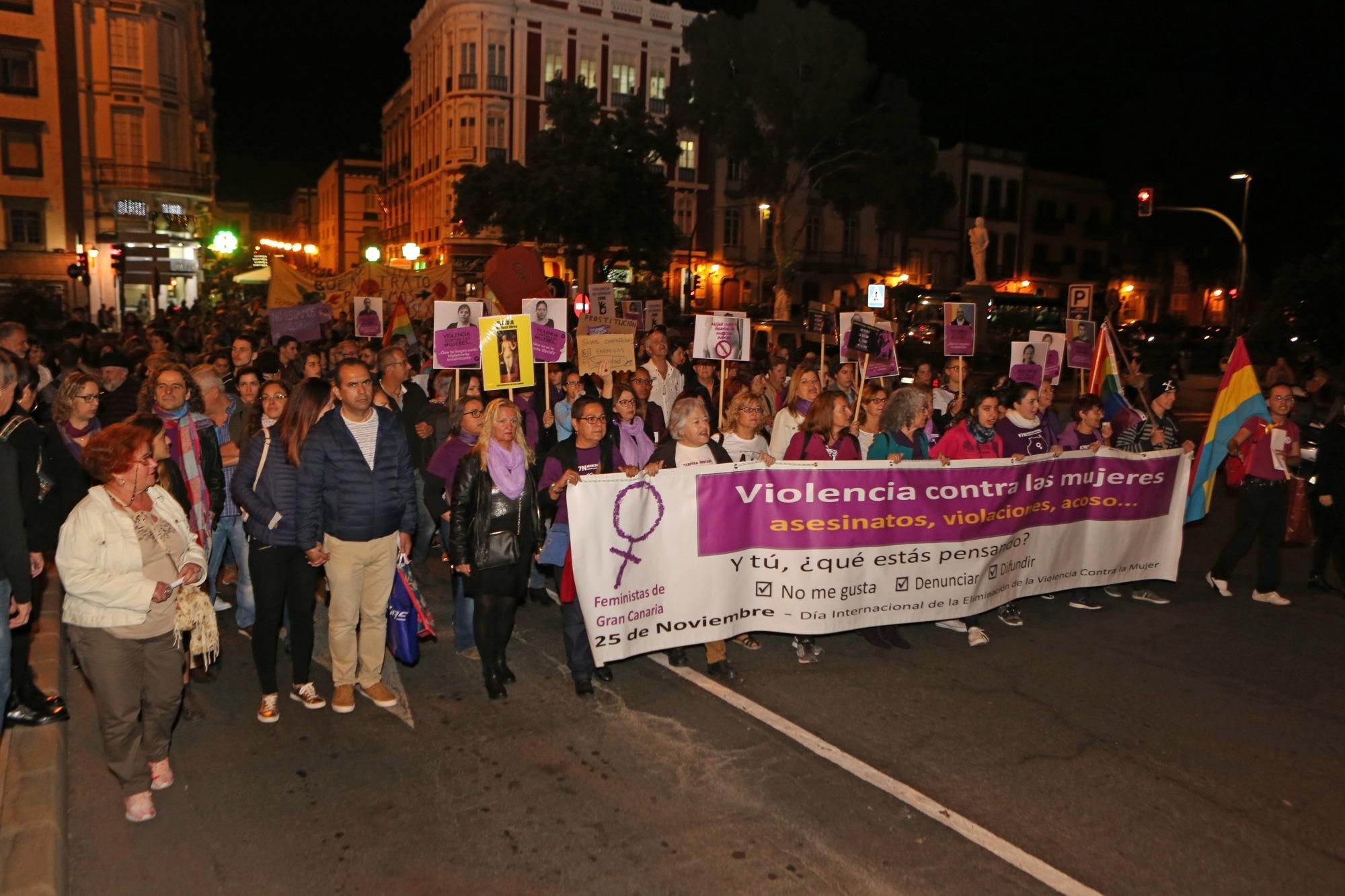 Manifestación contra la violencia machista en Las Palmas de Gran Canaria (ALEJANDRO RAMOS)