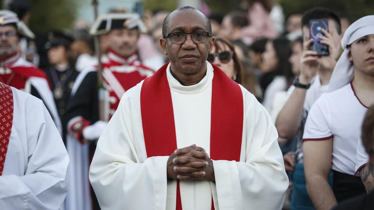 La salida procesional de las Lágrimas, en imágenes