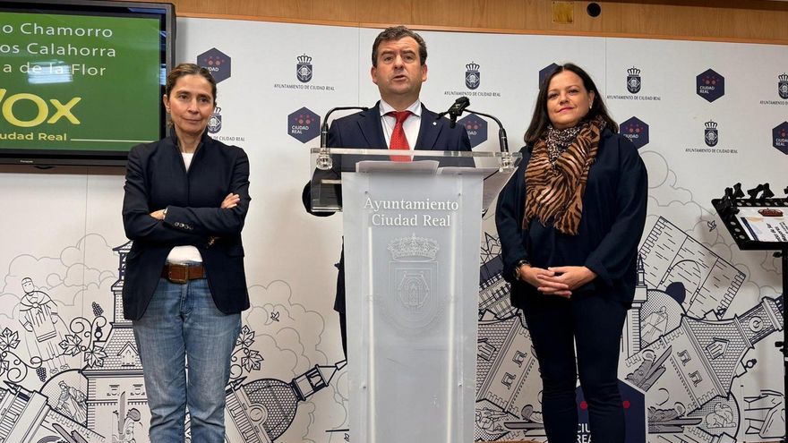 Dimite la cara visible de Vox en Ciudad Real y el alcalde del PP lo atribuye a una crisis interna" del partido ultra