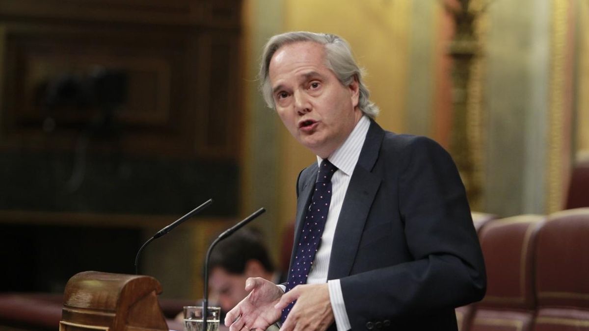 Gómez de la Serna niega haber cobrado comisiones ilegales y defiende que haya recogido ya su acta de diputado