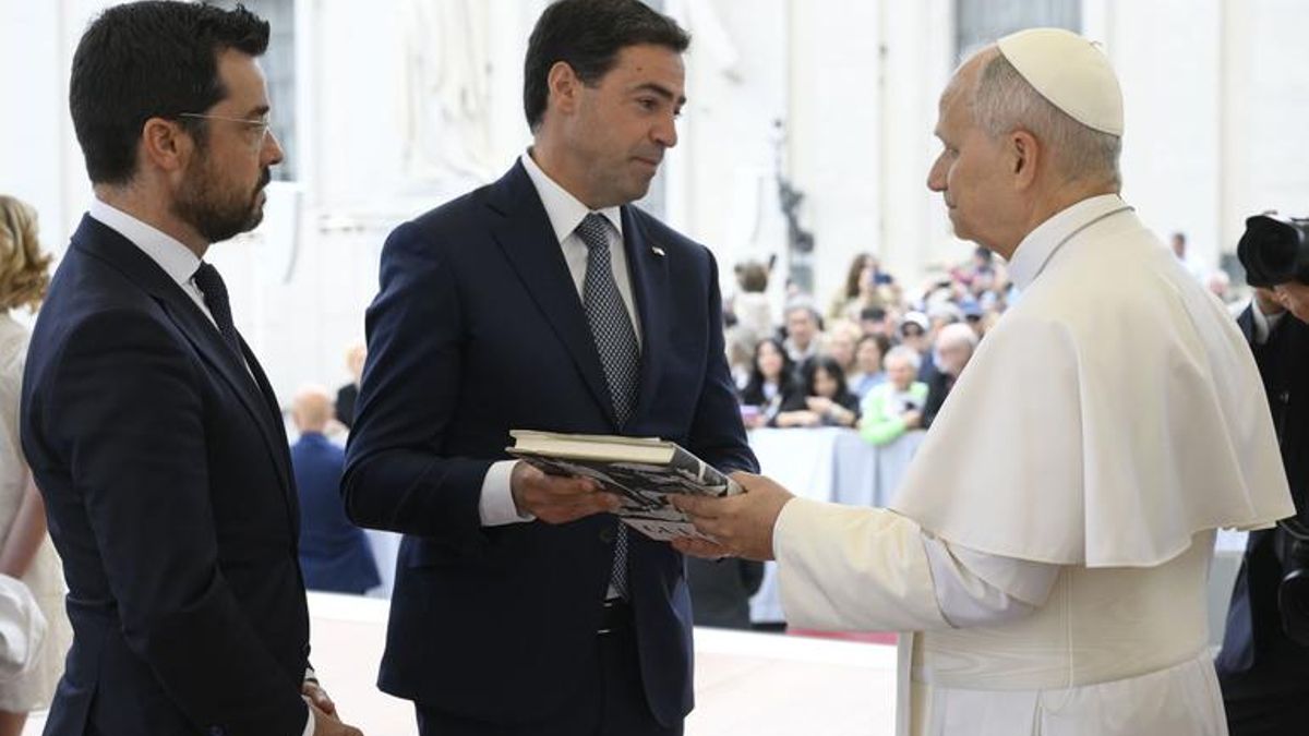 Pradales escribe a los obispos católicos tras estar con León XIV y cuenta que le pidió una "oración" por los vascos