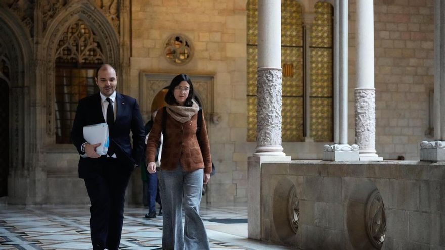 Los consellers de Presidencia, Albert Dalmau, y de Interior, Núria Parlon