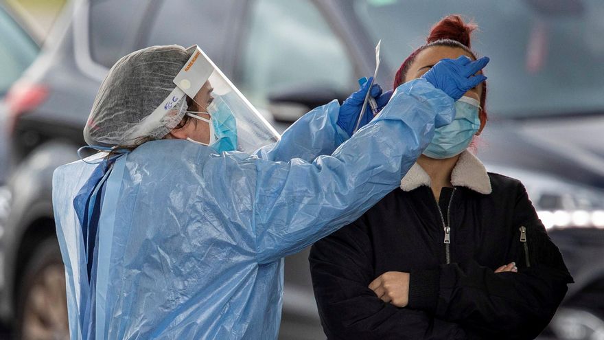 Siguen bajando los casos activos de COVID-19 en Canarias: 179 menos que un día antes