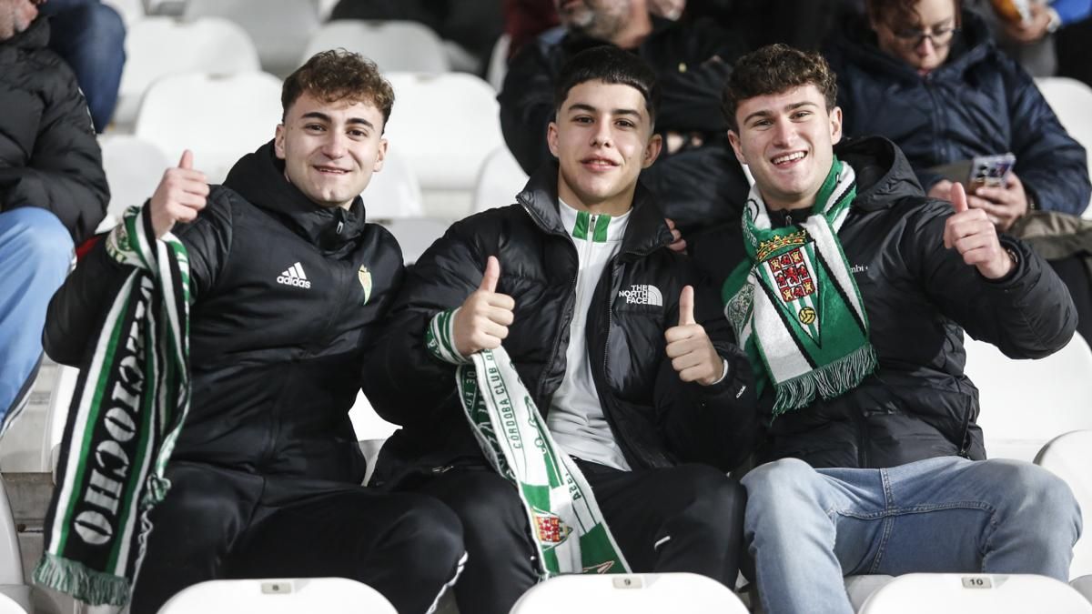 Grada Blanquiverde del Córdoba CF - Real Valladolid CF