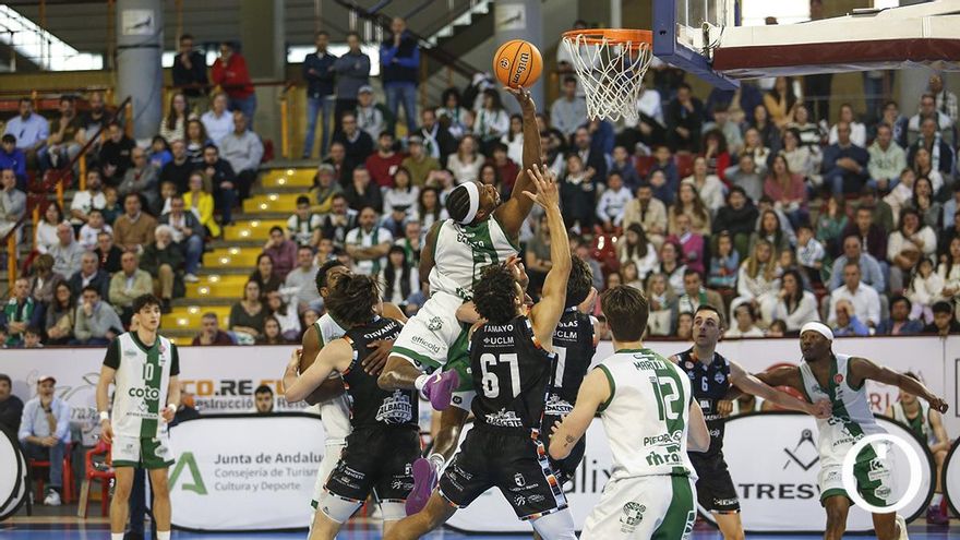 Las imágenes del Coto Córdoba CB - Albacete Basket