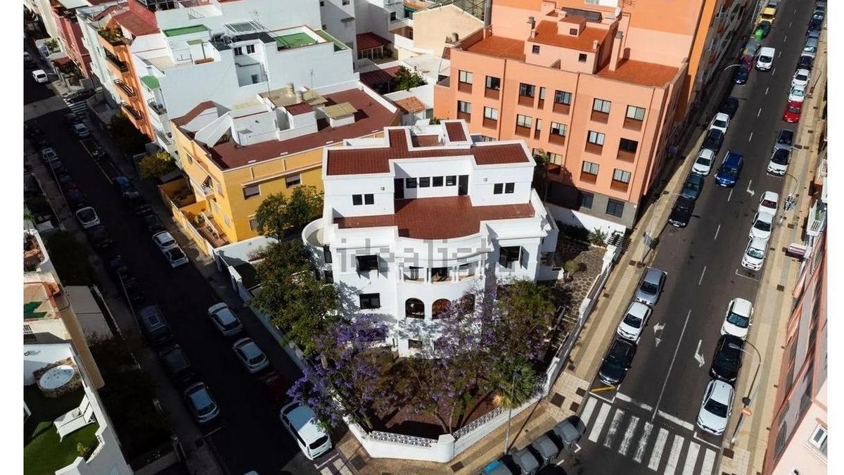 El Gobierno canario compra una mansión de lujo en Santa Cruz de Tenerife para “usos institucionales y culturales”