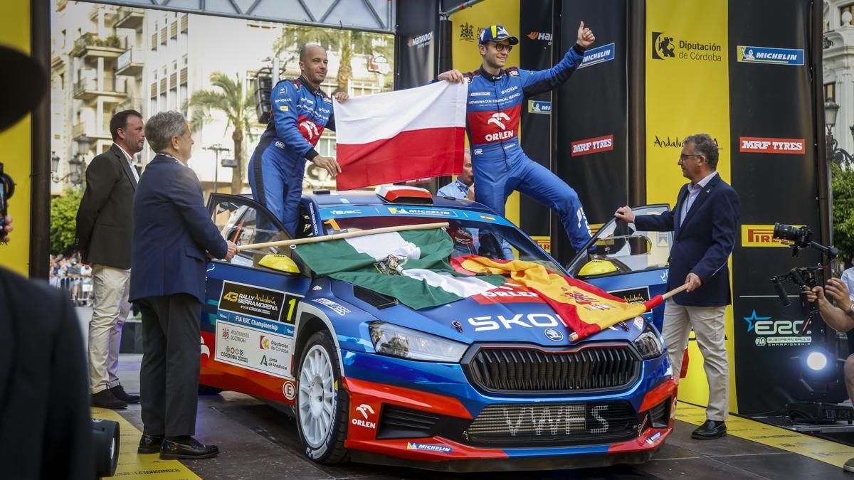 Ceremonia de salida del Rally Sierra Morena 2026
