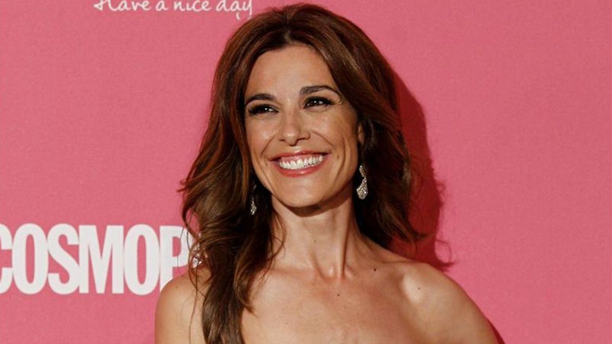 Lorenzo Caprile y Raquel Sánchez-Silva, en el jurado de la Gala de la Reina del Carnaval de Tenerife