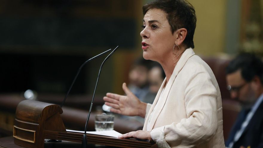 La portavoz de Bildu en el Congreso, Mertxe Aizpurua, retoma este miércoles el debate de investidura del líder del PP, Alberto Núñez Feijóo