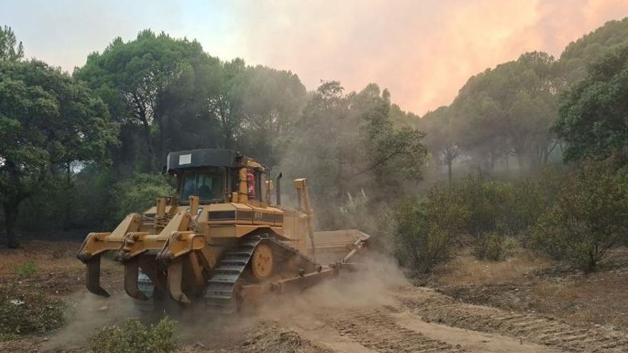 Castilla-La Mancha retoma el mando de la extinción del incendio en Toledo y sale de la emergencia nacional
