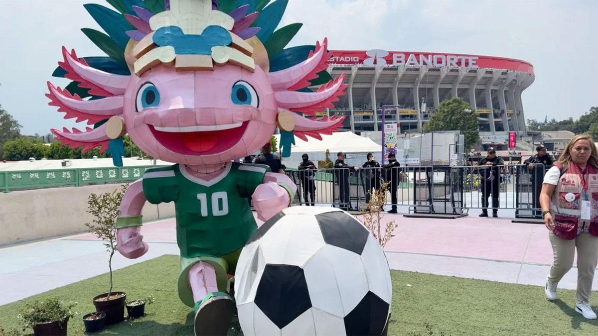 Miles de representaciones animadas de ajolotes inundaron calles y espacios públicos de la Ciudad de México